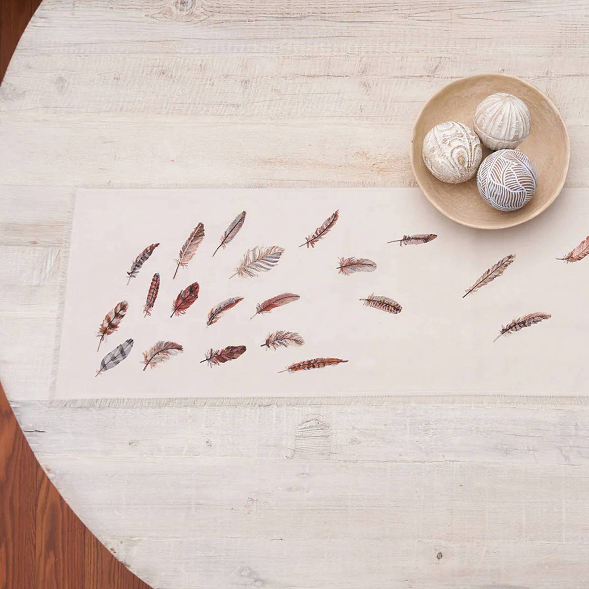 Tacoma Feathers Table Linens