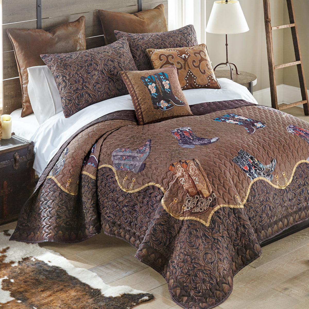 Boots and Spurs Quilt Bedding Collection