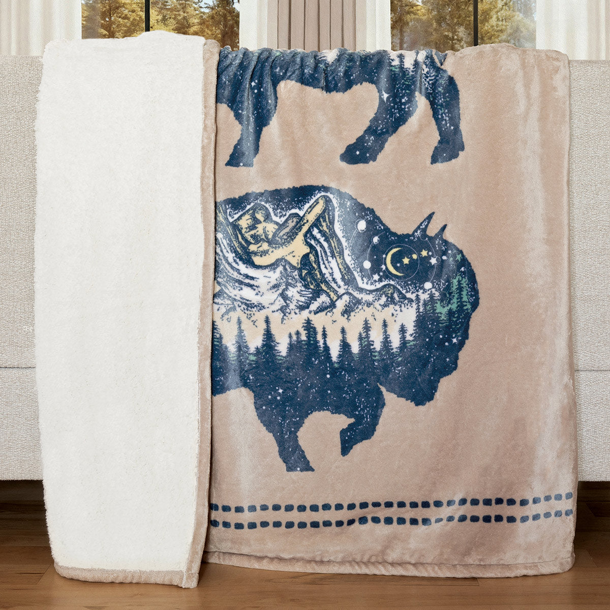 Bison Scene Sherpa Throw - OUT OF STOCK UNTIL 09/04/2026