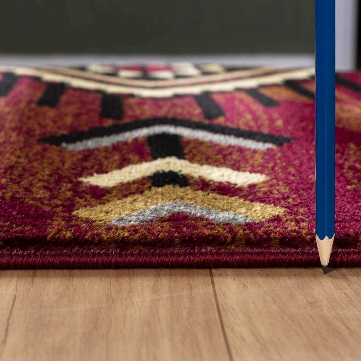 Gold Rush Diamond Red Rug Collection