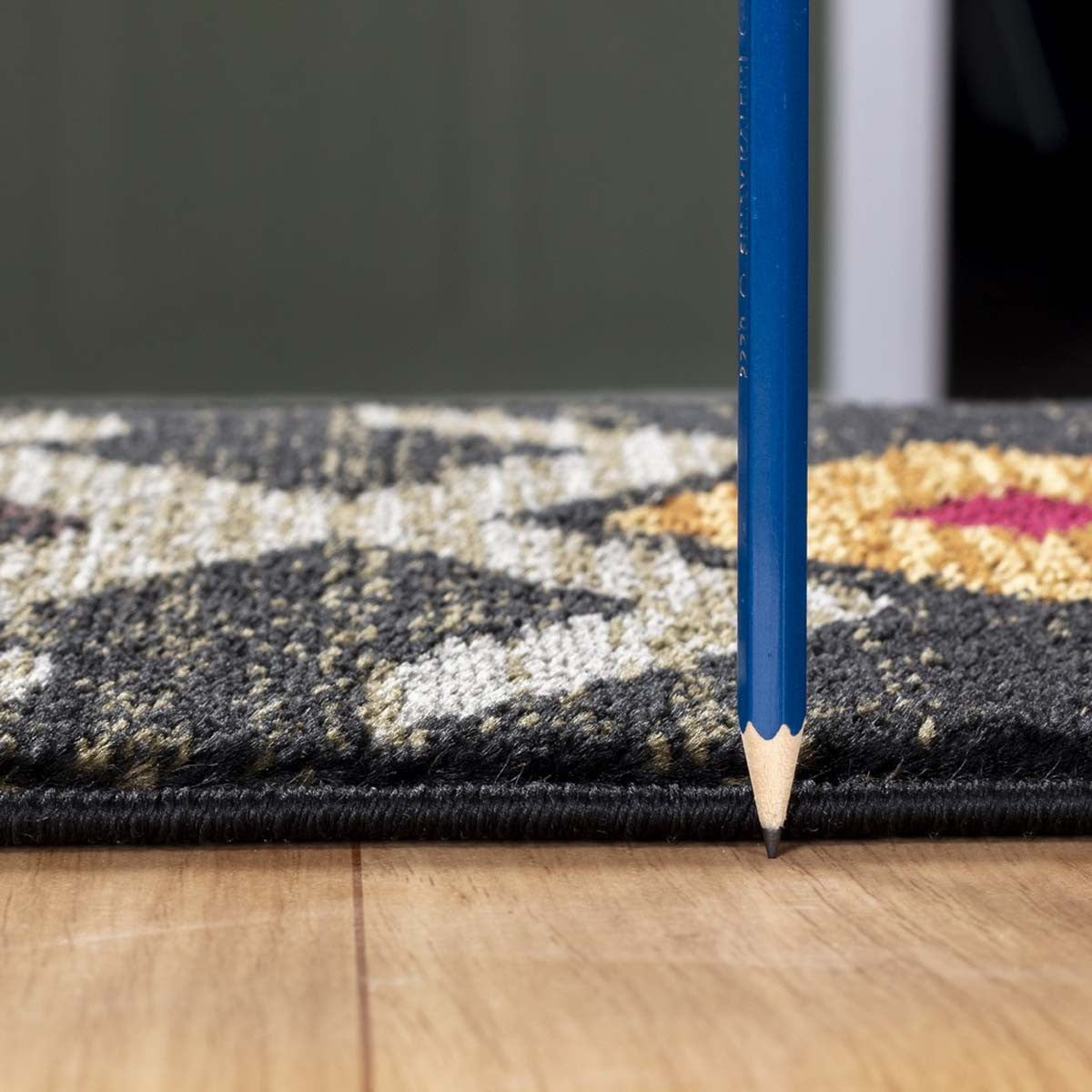 Outlaw Oasis Black Rug Collection