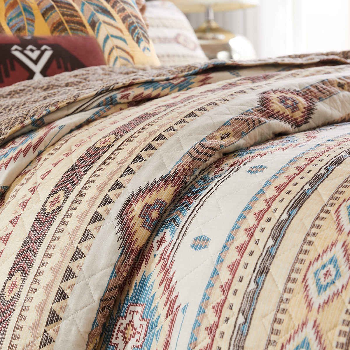 Southwest Vista Quilt Bedding Collection