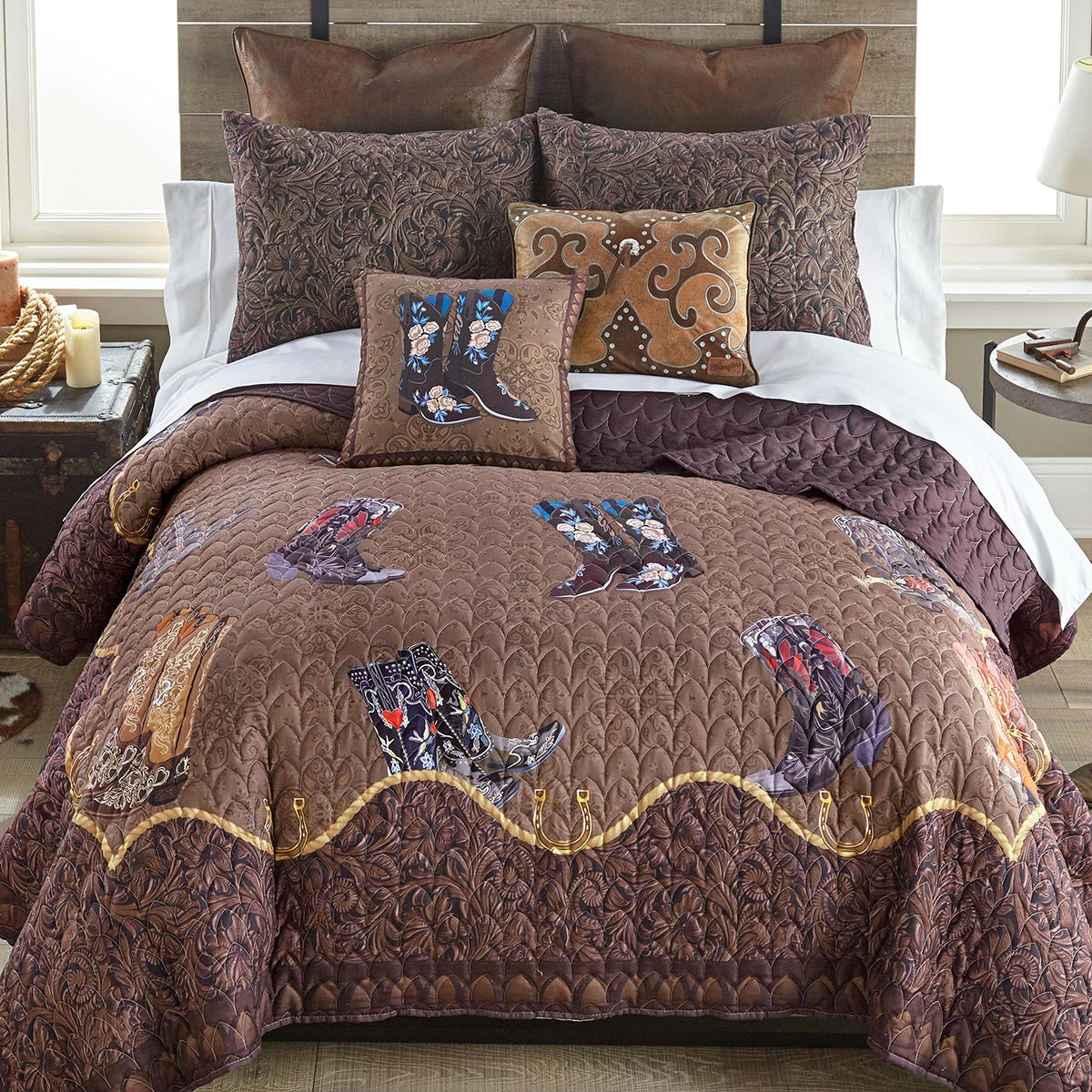 Boots and Spurs Quilt Bedding Collection