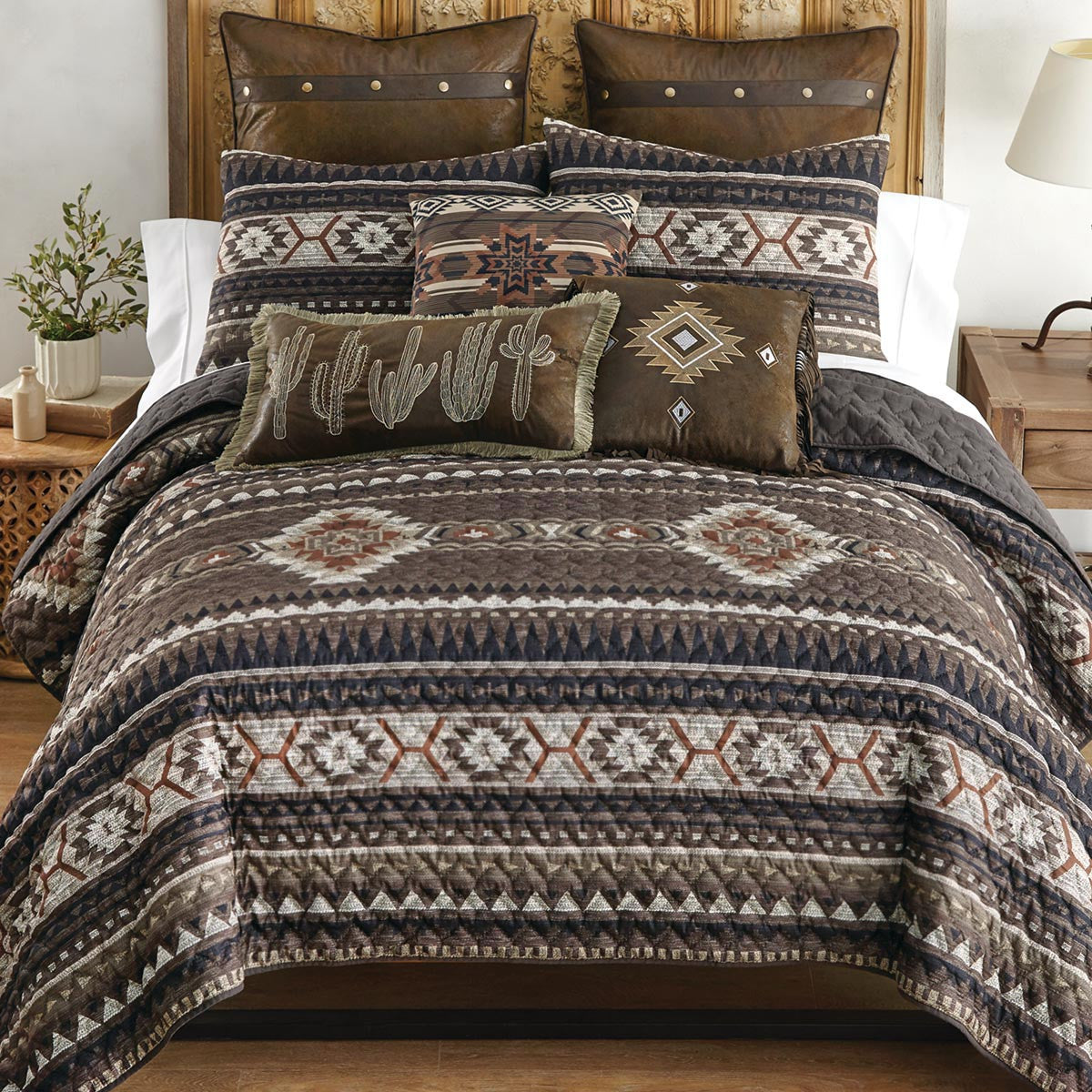 Highland Diamonds Southwest Quilt Bedding - CLEARANCE