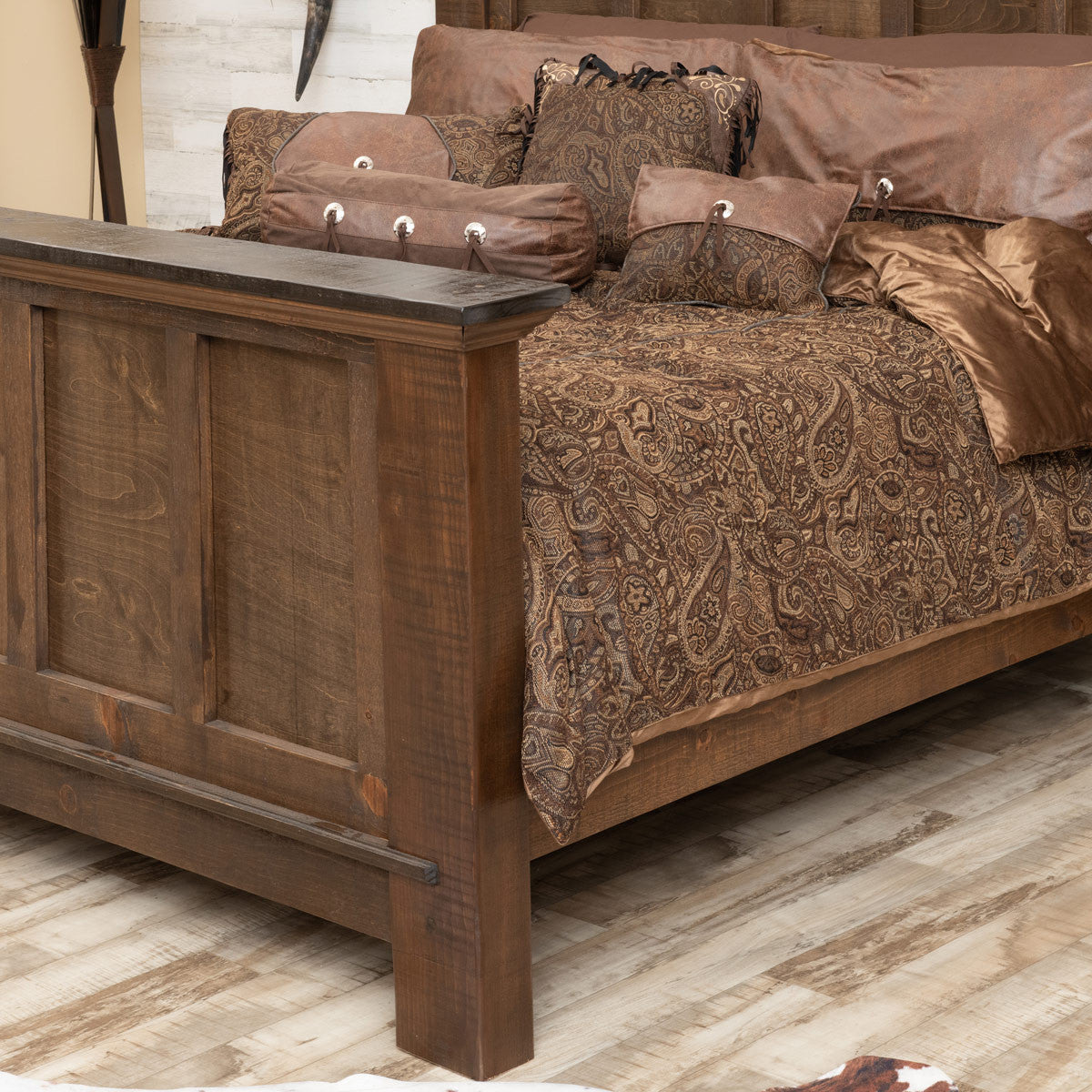 Sierra Woods King Bed