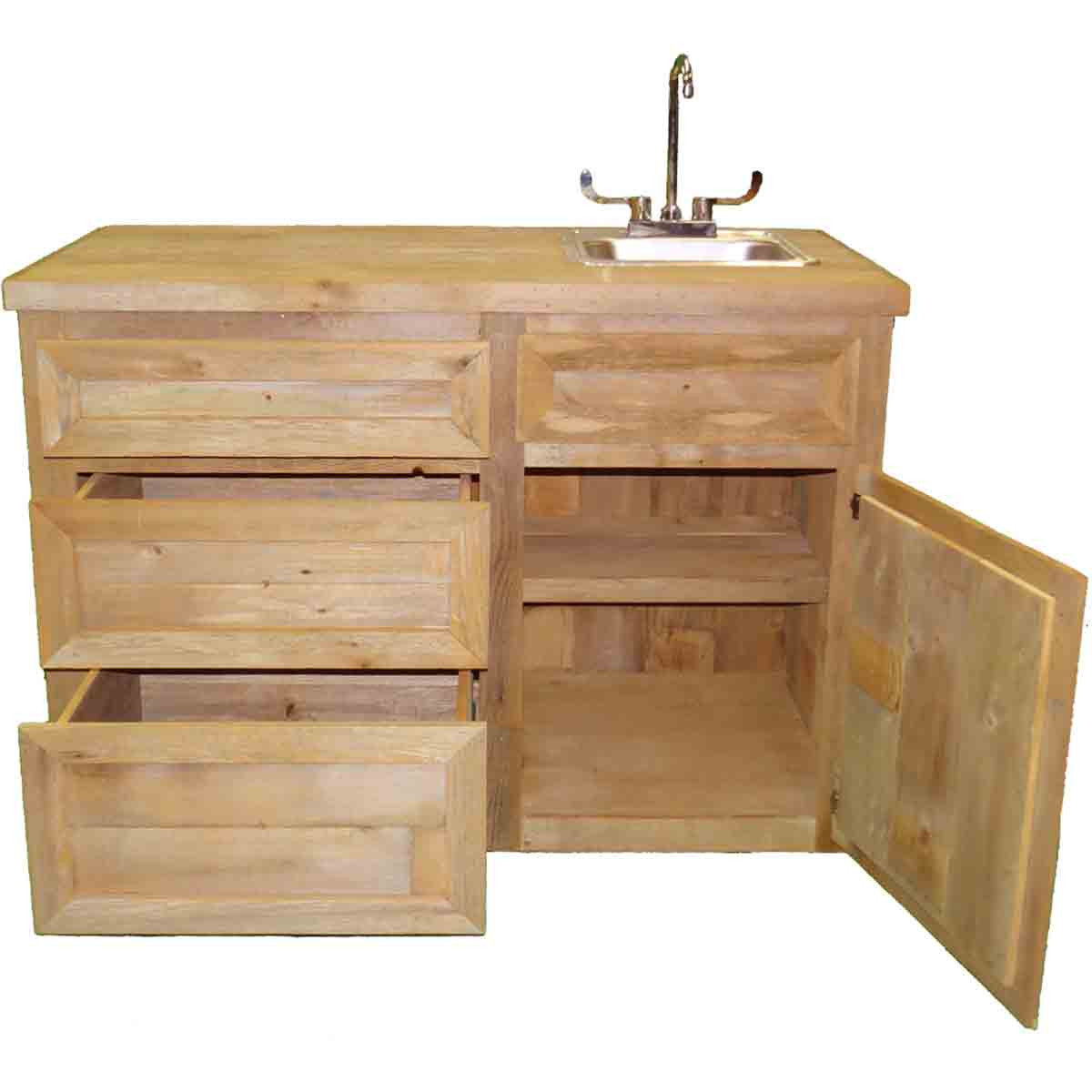 Homestead Bar with Rust Lone Star Knobs