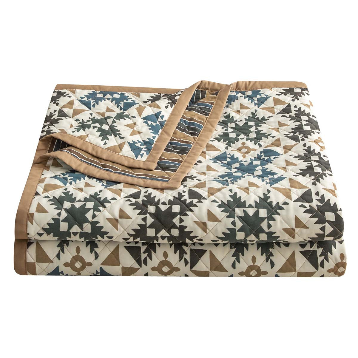 Ollin Quilt Bedding Collection