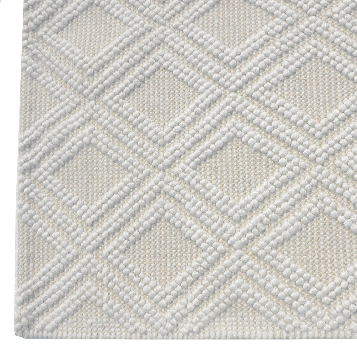 Ivory Diamonds Rug Collection