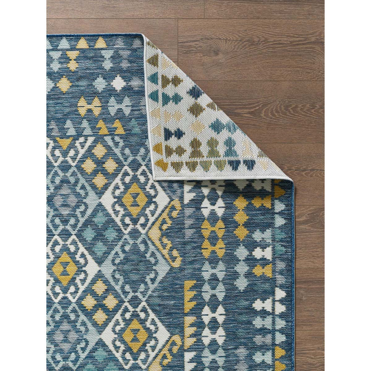 Blue Diamond Indoor/Outdoor Rug Collection