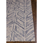 Arrow Point Rug - 9 x 12