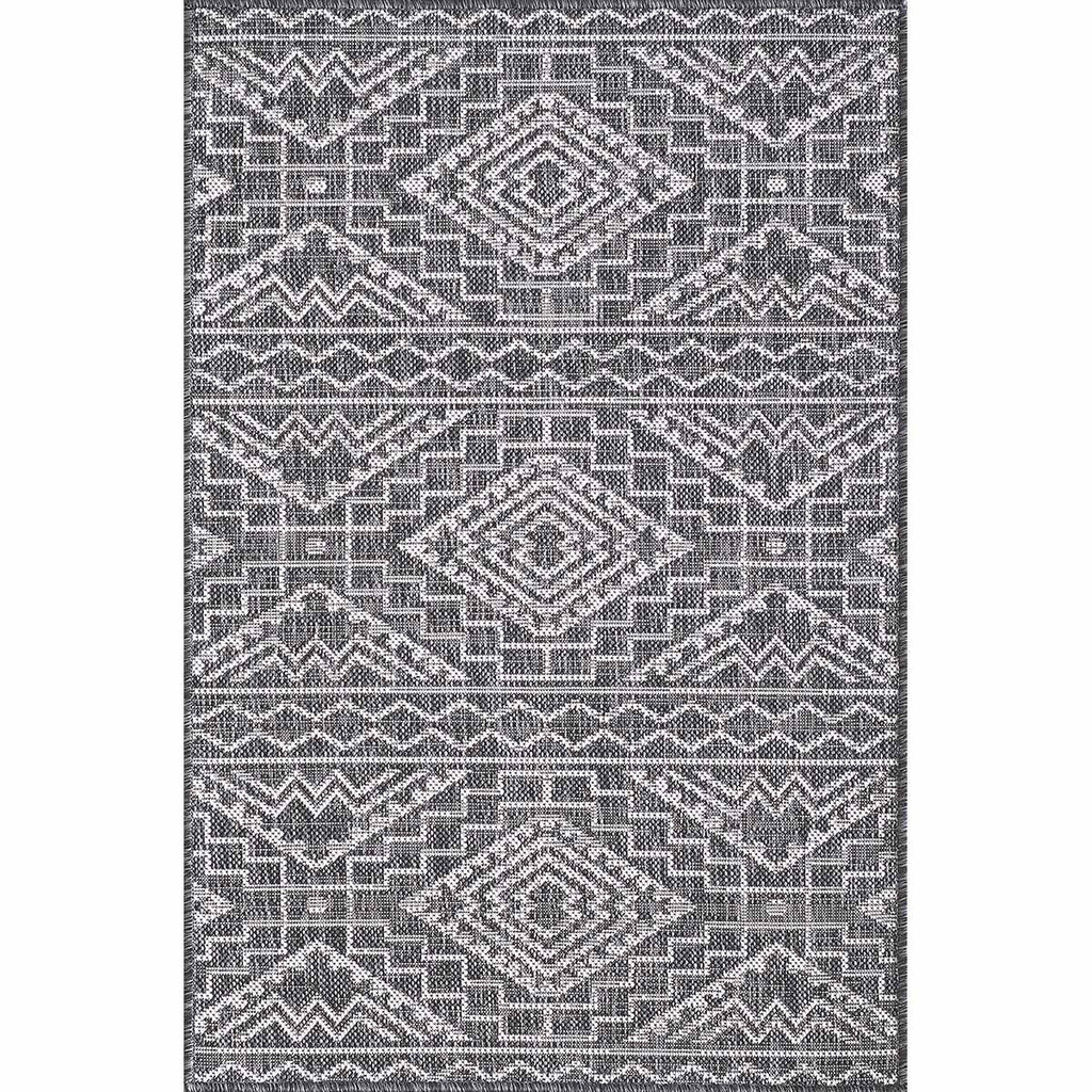 Chandler Black Indoor/Outdoor Rug - 5 x 8