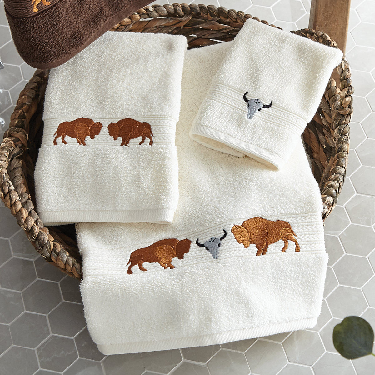 Buffalo Ridge Ivory Hand Towel - CLEARANCE