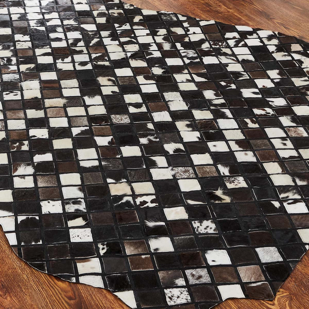 Cowhide Mosaic Rug - Black - 7 x 10