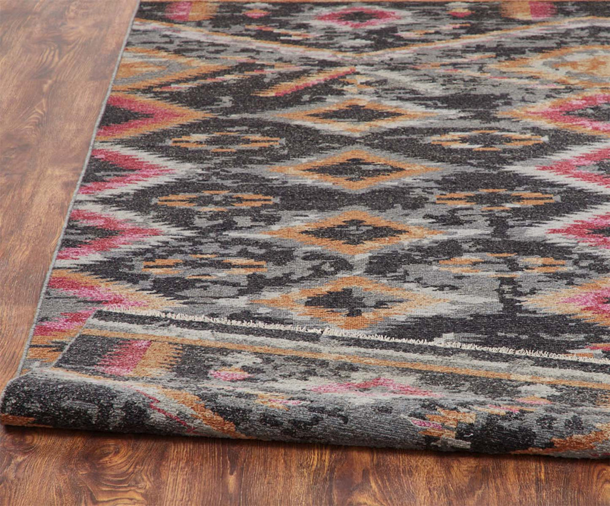 Midnight Trails Western Rug Collection