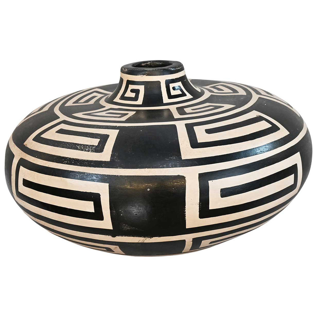 Teseo Thunder Vase
