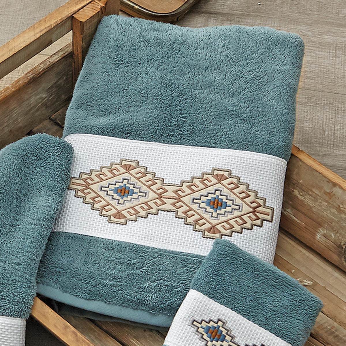 Southwest Diamond Teal Embroidered Bath Towel