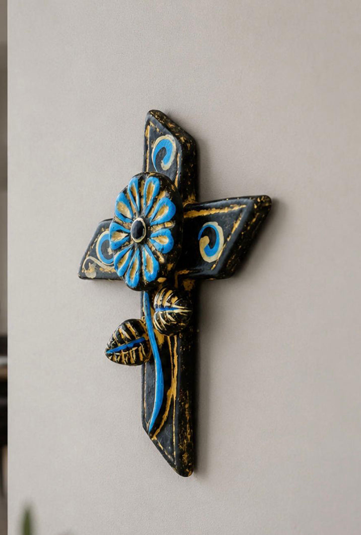 Avelar Talavera Floral Cross - Smalll