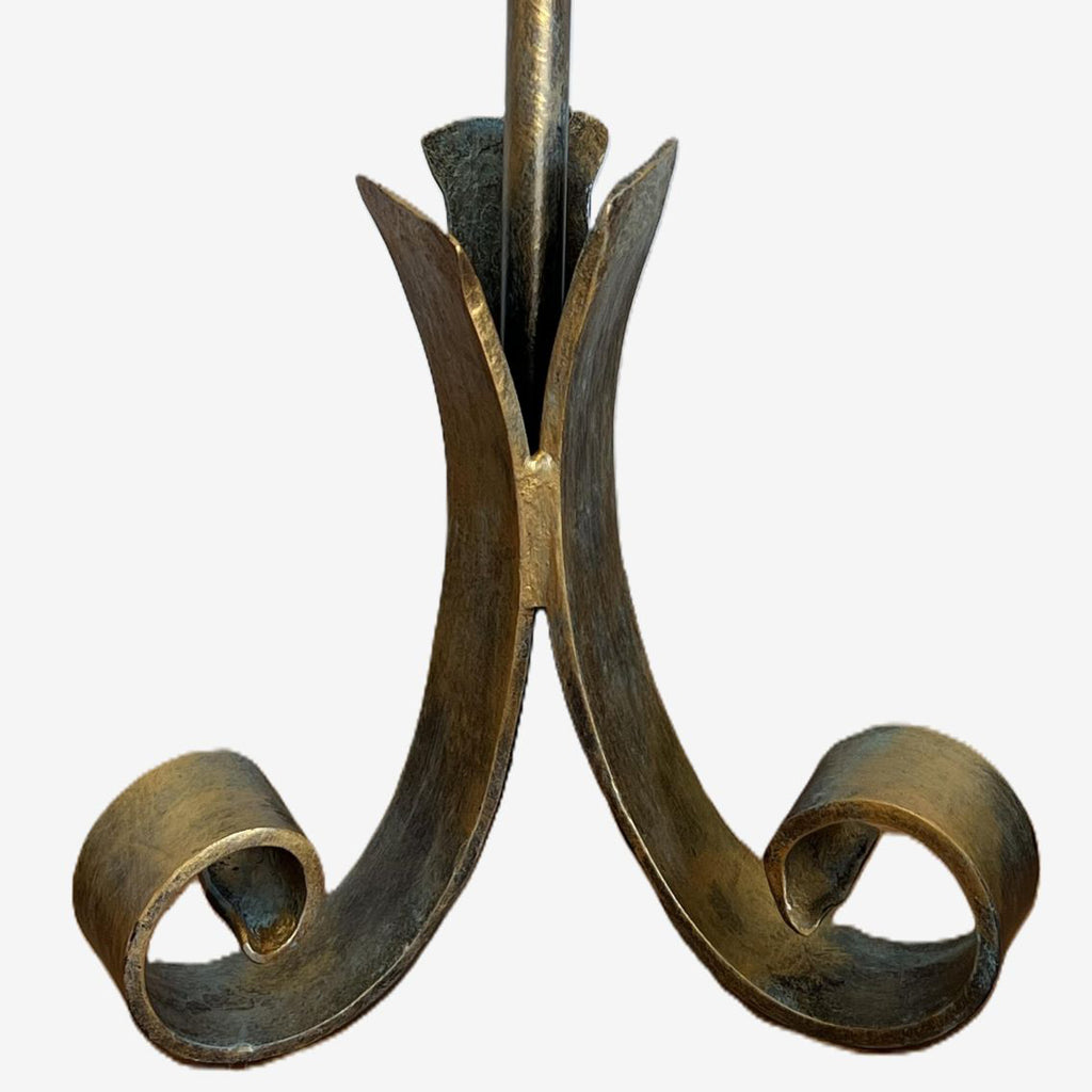 Outlaw Scroll Lamp
