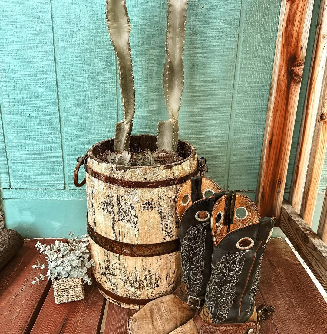Santa Fe Buckets