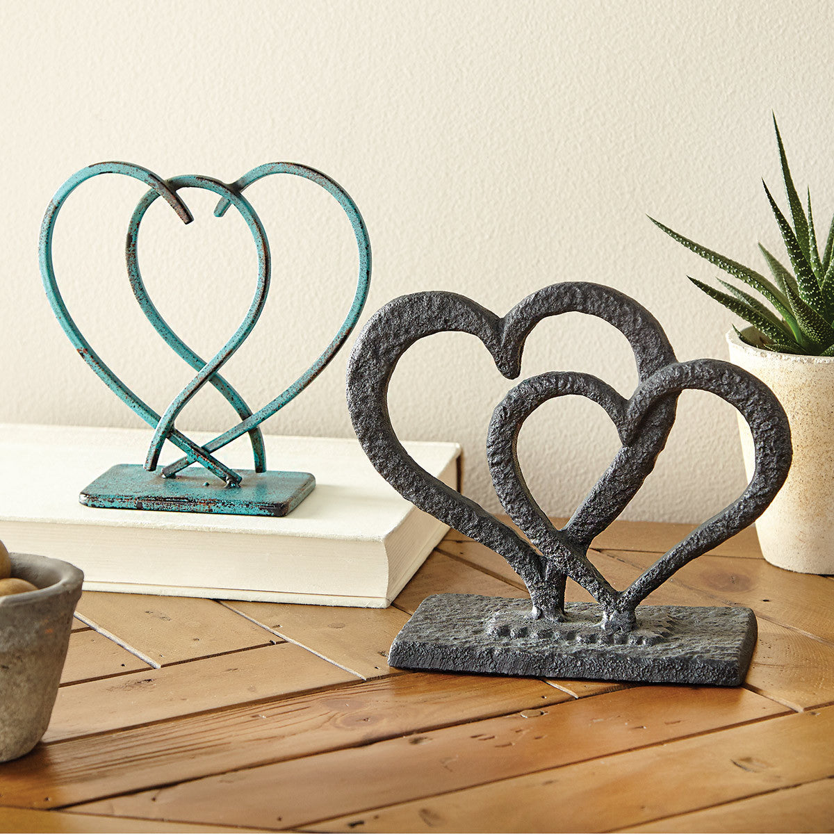 Side by Side Metal Hearts Tabletop Decor