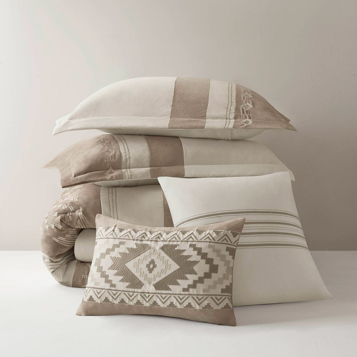 Moab Winter Bedding Collection