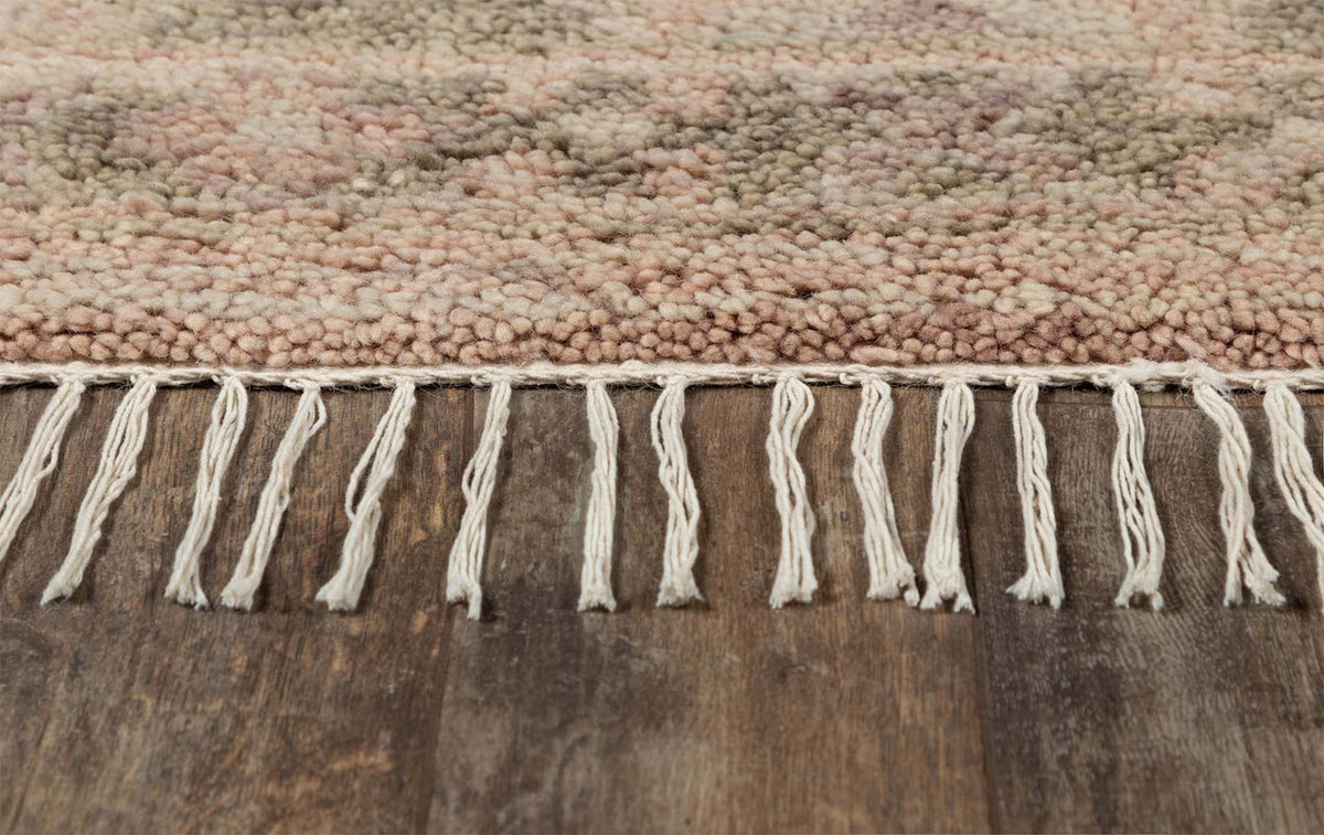 Dusty Trails Rug Collection