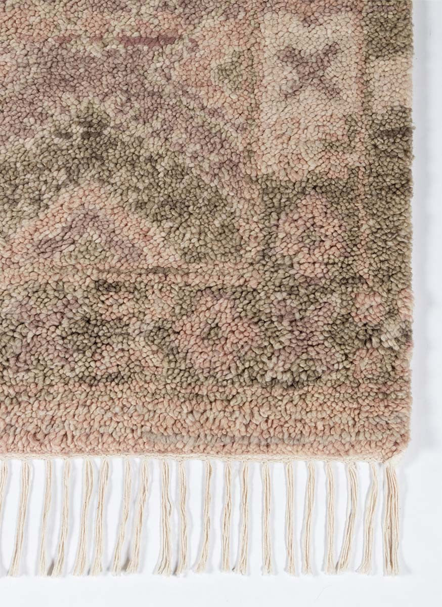 Dusty Trails Rug Collection
