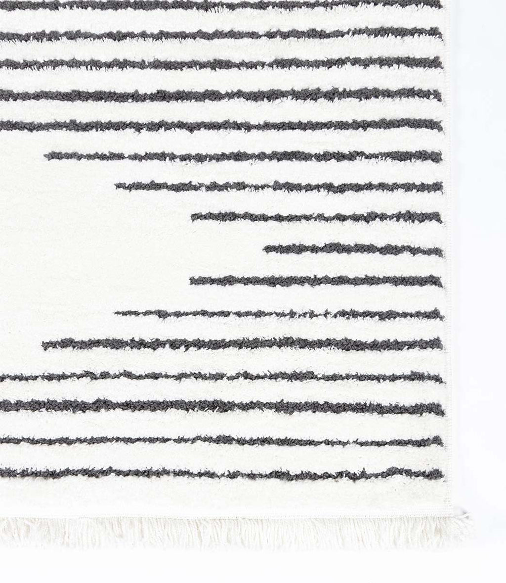 Canyon Diamonds Rug - 5 x 7