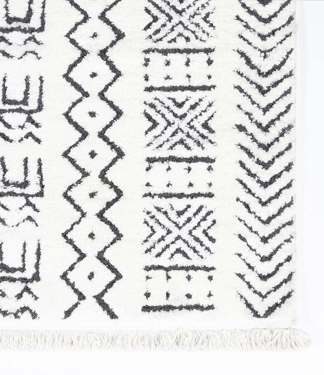 Coyote Run Rug - 8 x 10