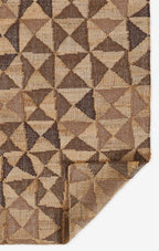 Sandstorm Triangles Rug - 10 x 14