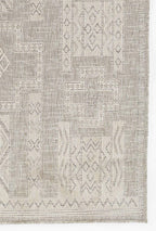 Navajo Tan Indoor/Outdoor Rug - 2 x 3