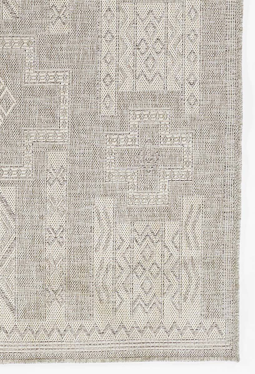 Navajo Tan Indoor/Outdoor Rug - 3 x 8