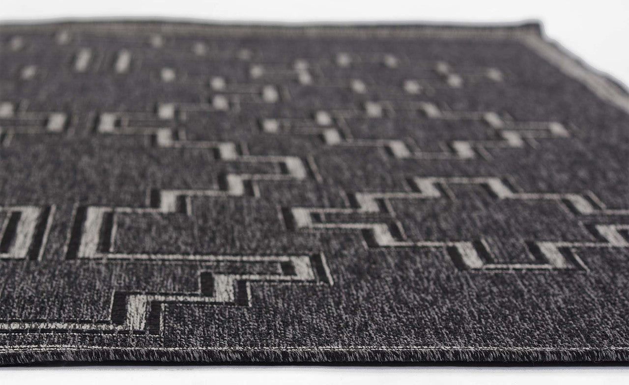 Kachina Charcoal Indoor/Outdoor Rug - 3 x 5