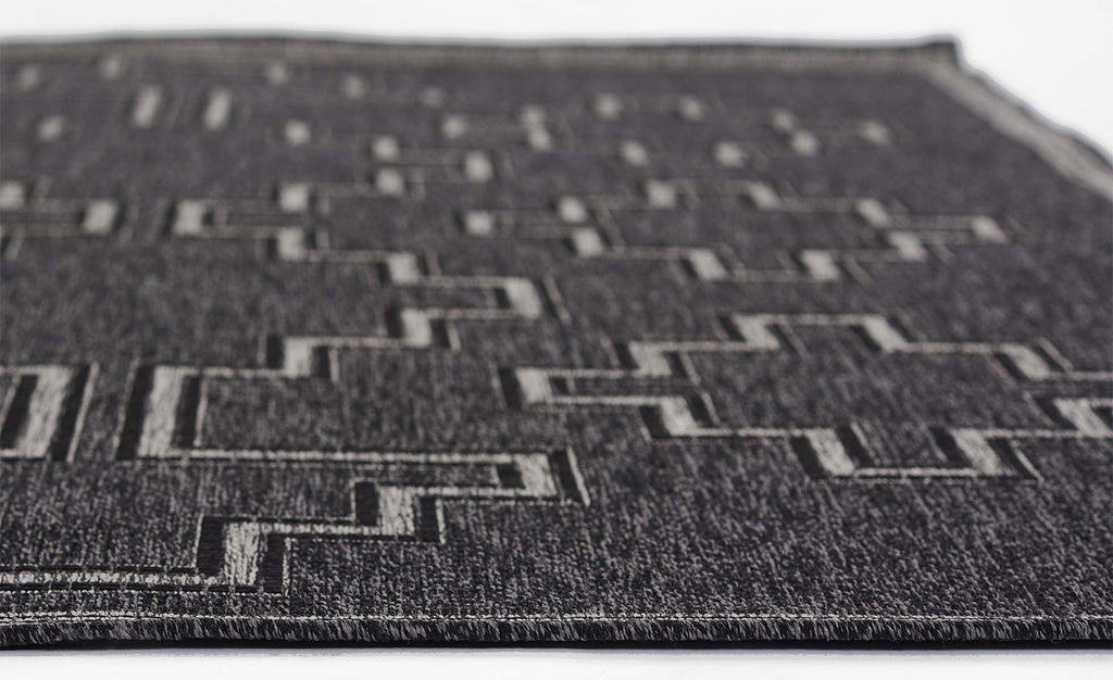 Kachina Charcoal Indoor/Outdoor Rug - 5 x 7