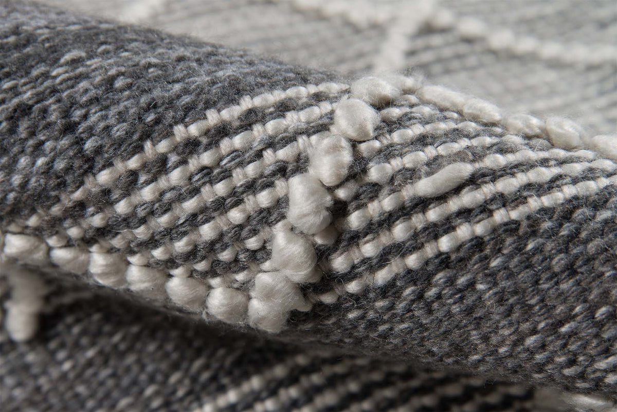 Frontier Fusion Rug Collection