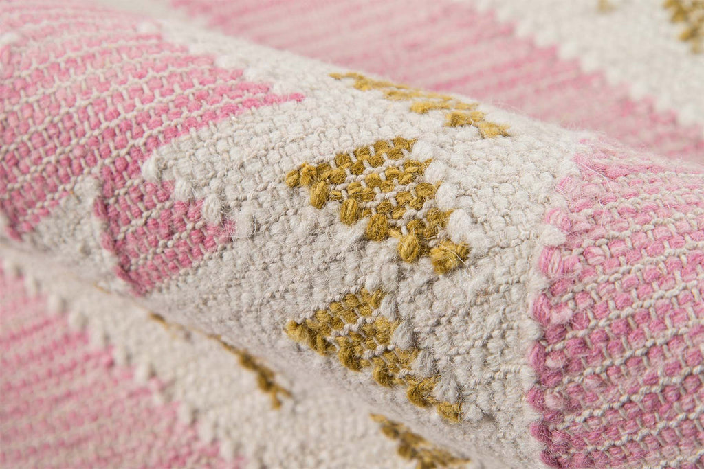 Nomad Boho Pink Rug - 5 x 7