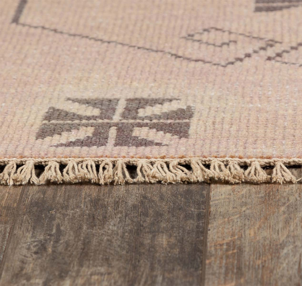 Ghostly Trails Rug Collection