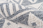 Urban Frontier Diamond Rug - 5 x 8
