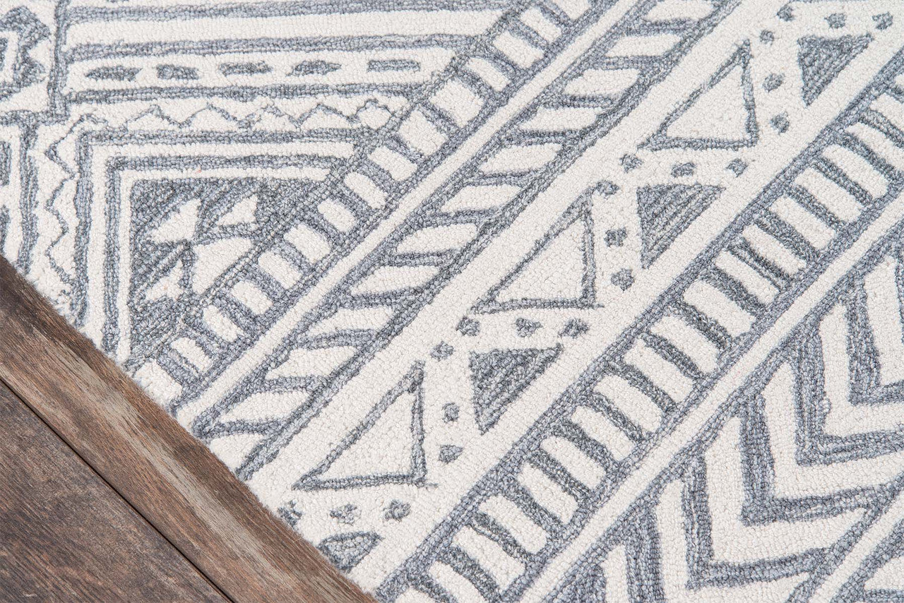 Urban Frontier Diamond Rug - 8 x 10