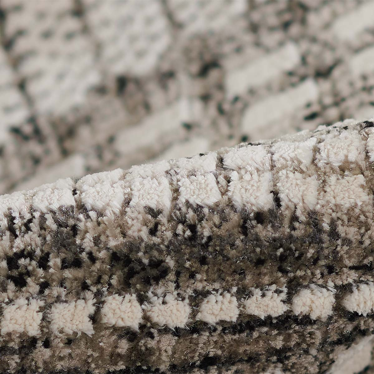 Stormy Horizon Rug Collection