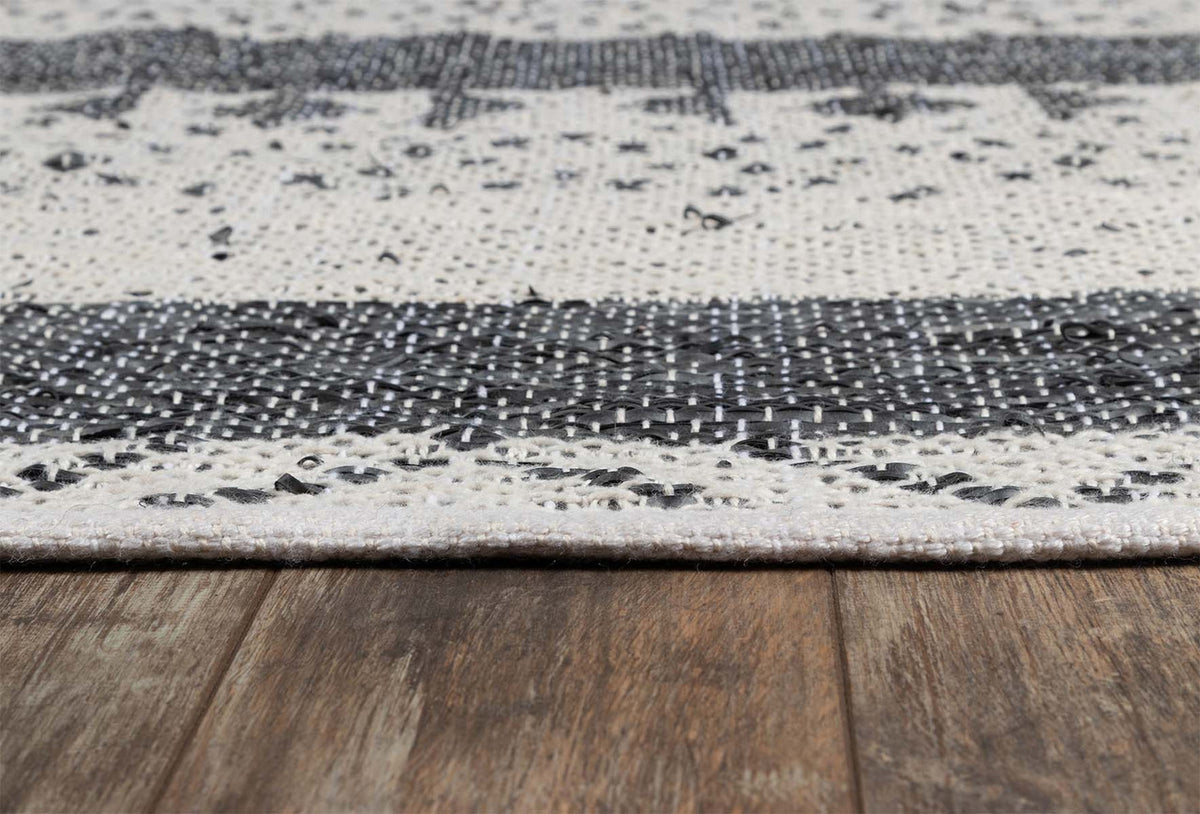 Terra Trail Ivory Indoor/Outdoor Rug Collection