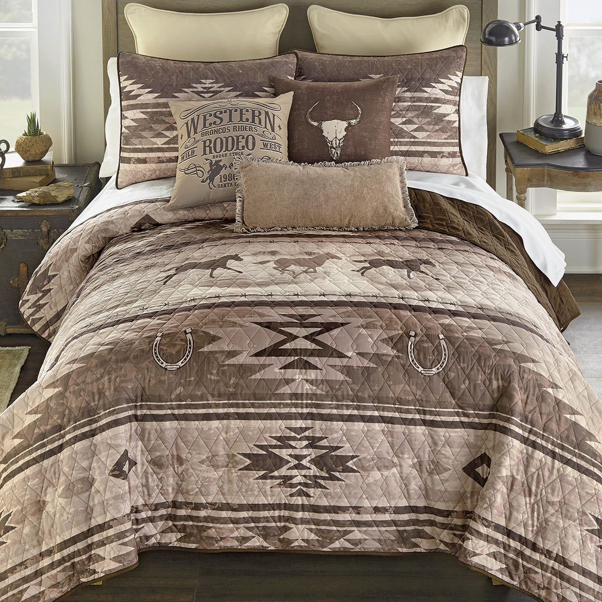 Horse Spirits Southwestern Quilt Bed Set - Queen - CLEARANCE