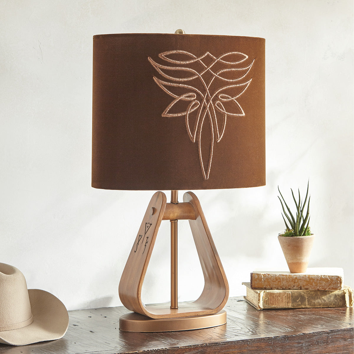 Western Stirrup Table Lamp - OUT OF STOCK UNTIL 11/07/2026