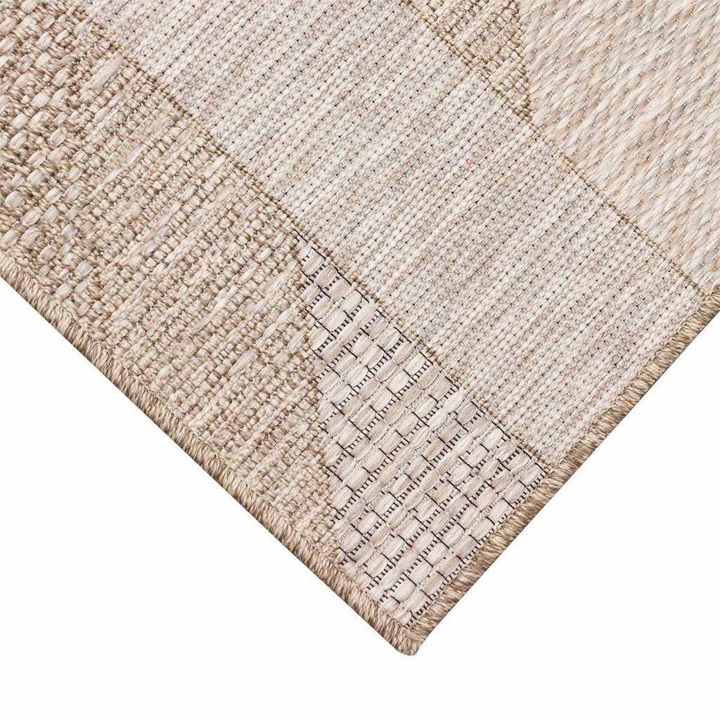 Sandy Chevrons Indoor/Outdoor Rug - 3 x 5