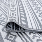 Avandaro Gray Indoor/Outdoor Utility Mat - 5 x 7