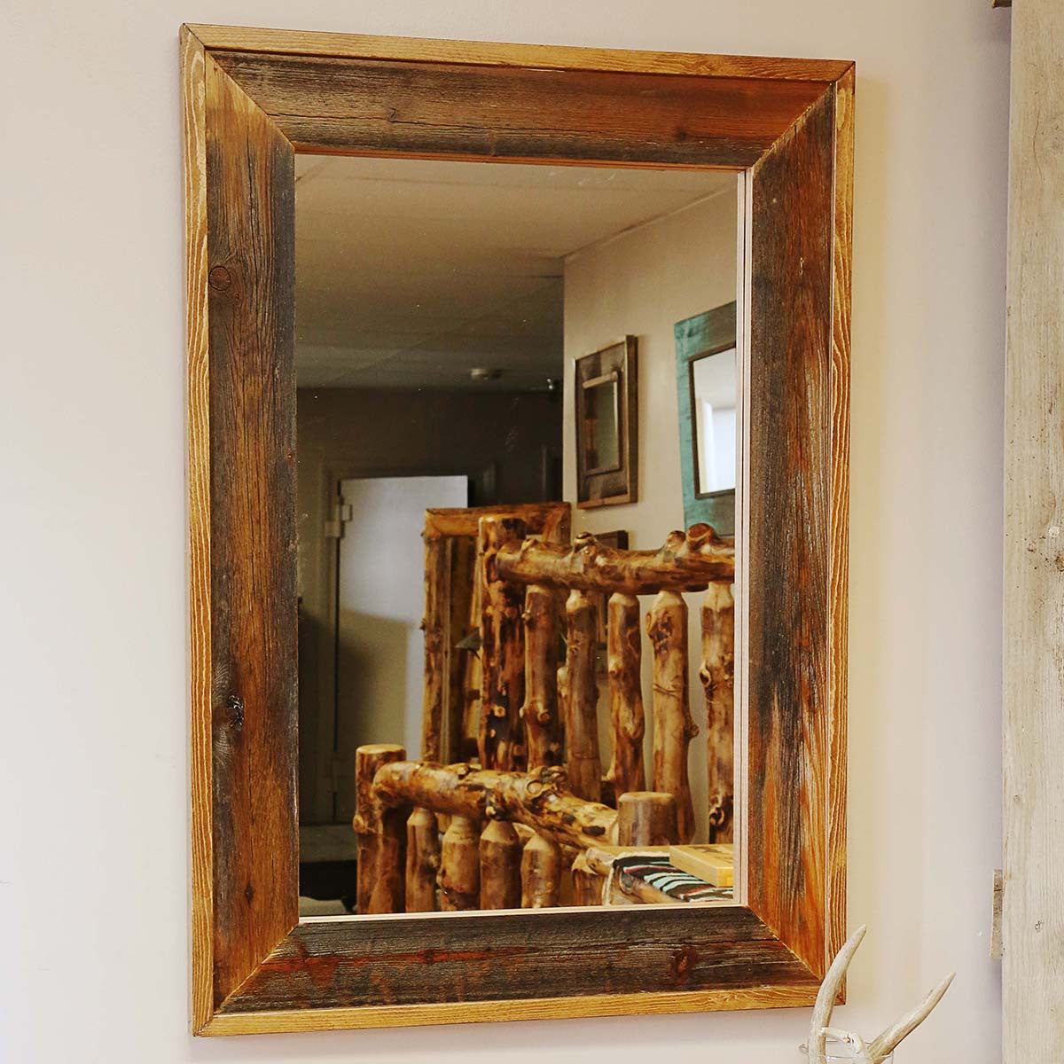 Shaker Mirror