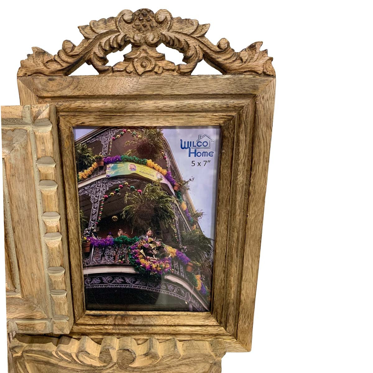 Vintage 6-Photo Wall Frame