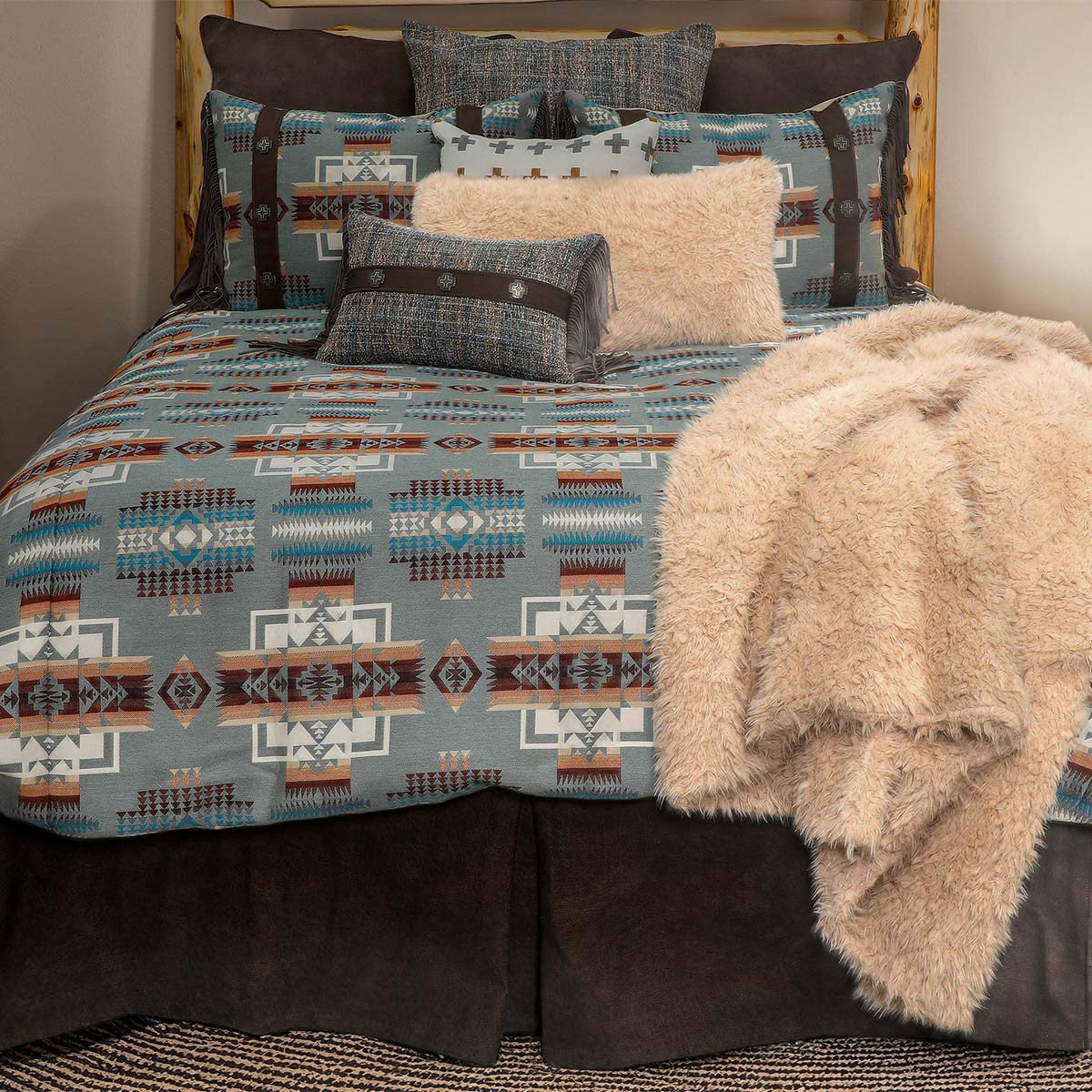 Llama Sand Pillows & Throw