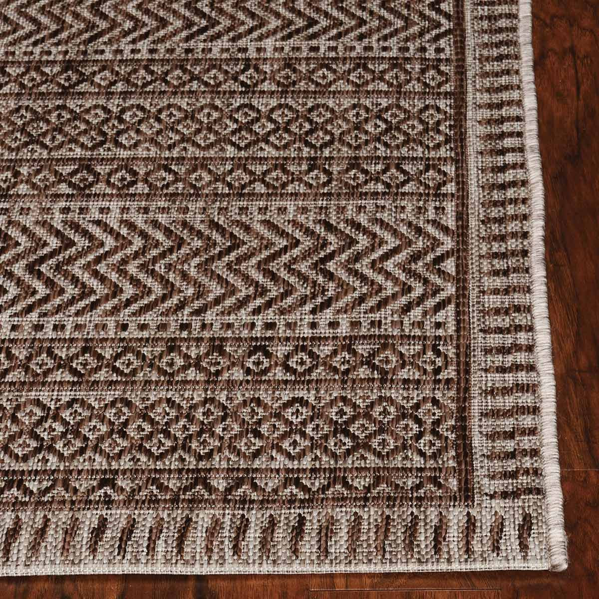 Douglas Indoor/Outdoor Rug - 5 x 8
