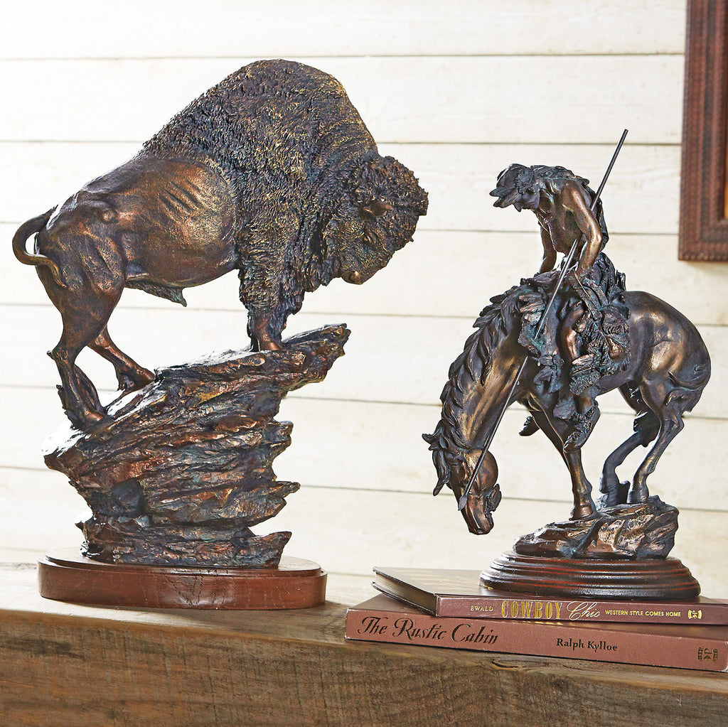 Buffalo Roam Statuary